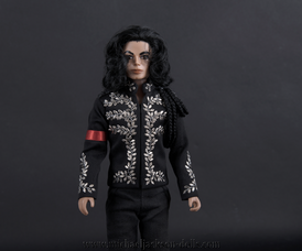 Michael Jackson doll Family Honors